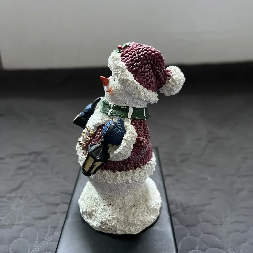 Vintage Resin Christmas Snowman Multicolor Figurine Holiday Winter Decor 5.5”H